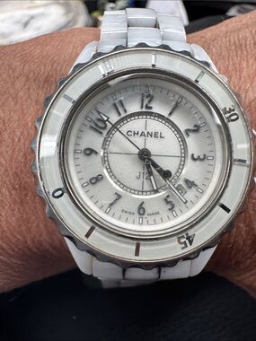 CHANEL White and Silver Ceramic J12-Style Watch